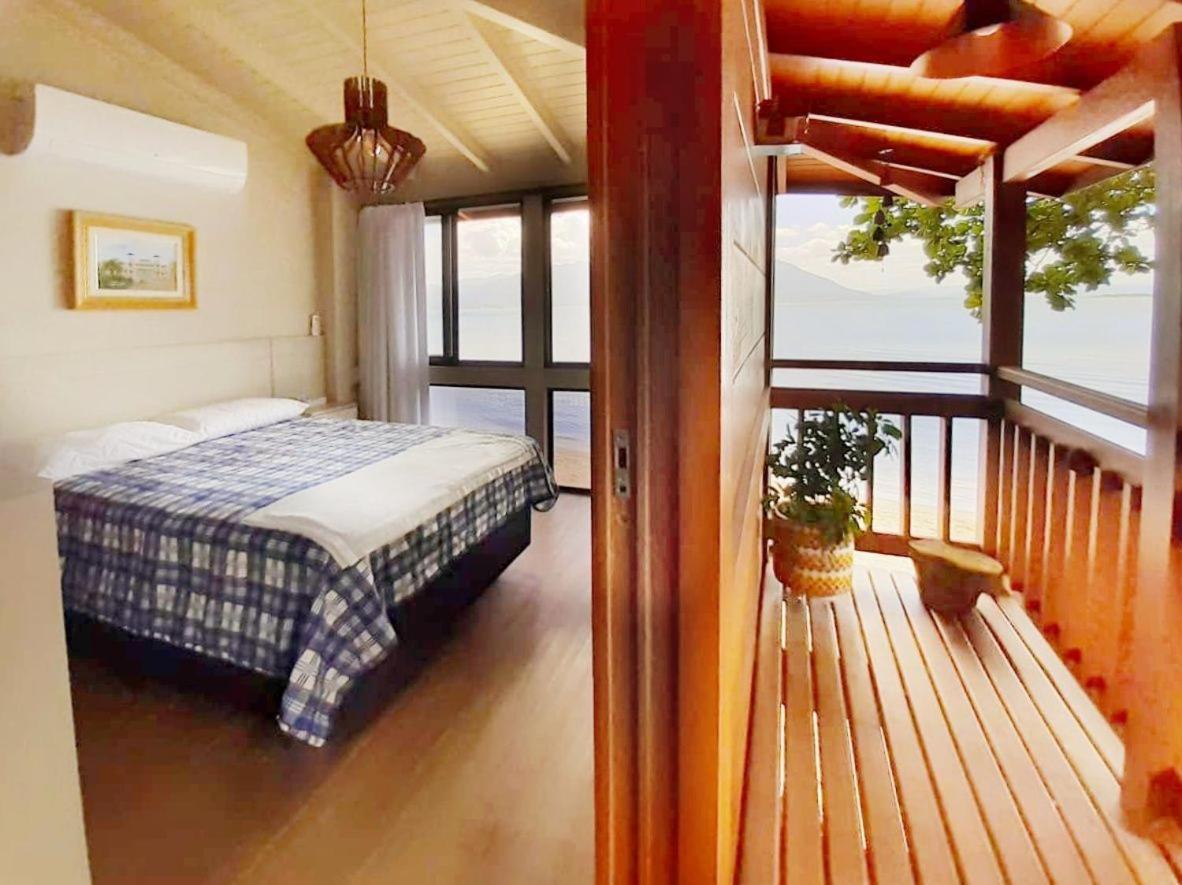 Studio Casa Da Arvore, Pe Na Areia, Ribeirao Da Ilha, Florianópolis 外观 照片